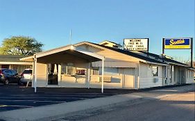 Scottish Inn And Suites